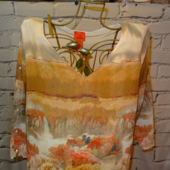 V Christina Multi-Color Print Tunic w/Pretty Embellishments, NWOT - Picture 2 of 10